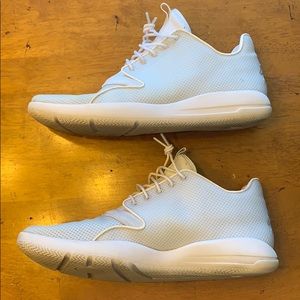 Jordan Eclipse ( All-White Edition )